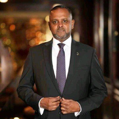 Nazoomi Azhar