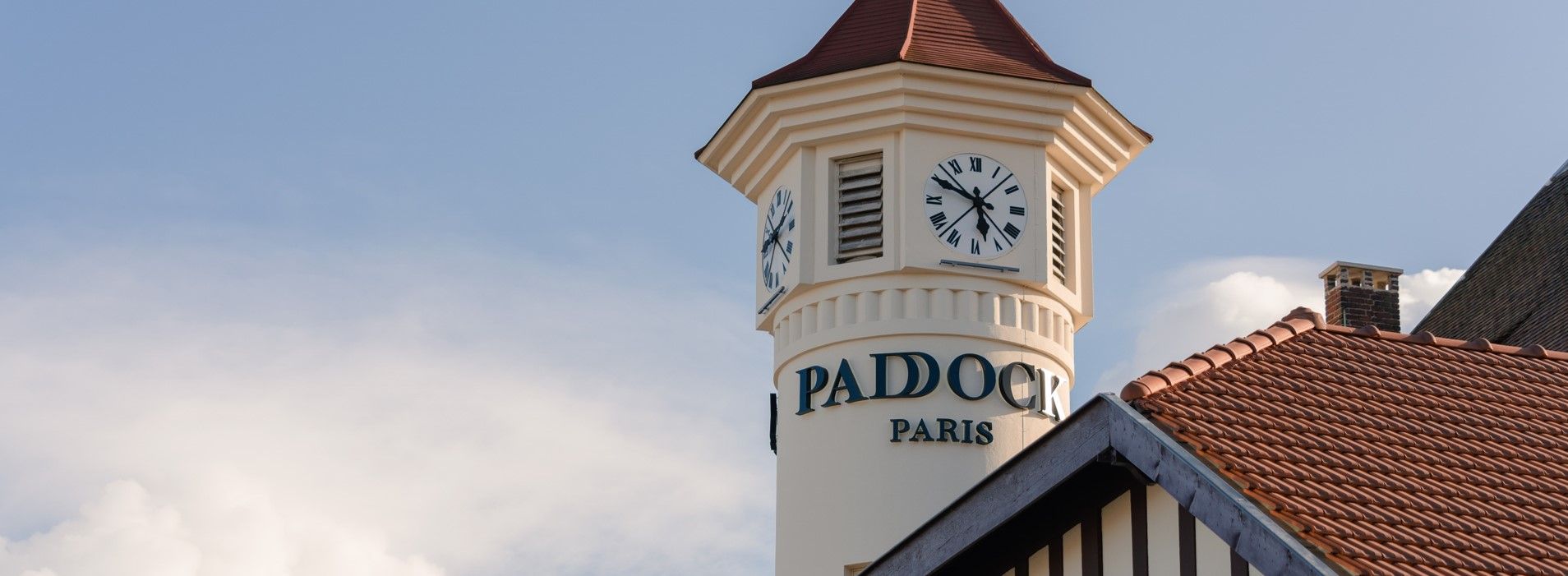 paddock-paris-horloge